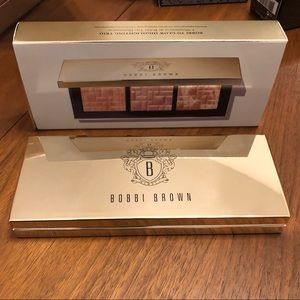 Bobbi Brown highlighting powder trio
